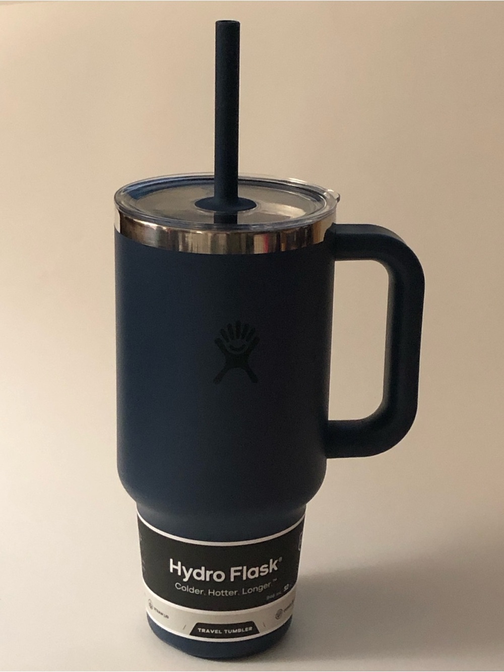 Hydro Flask Navy Travel Mug with Handle and Straw